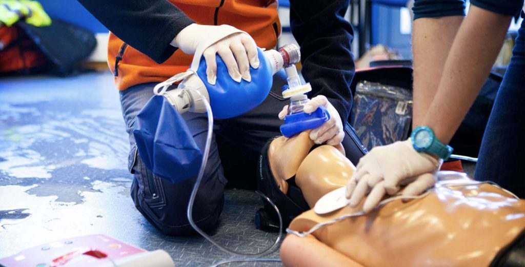 Formations premiers secours en équipe